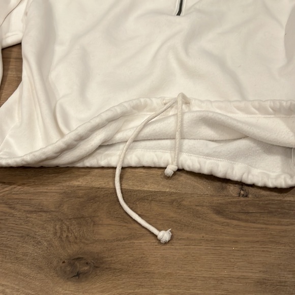 White half zip AMERICAN eagle sweater - Picture 3 of 4